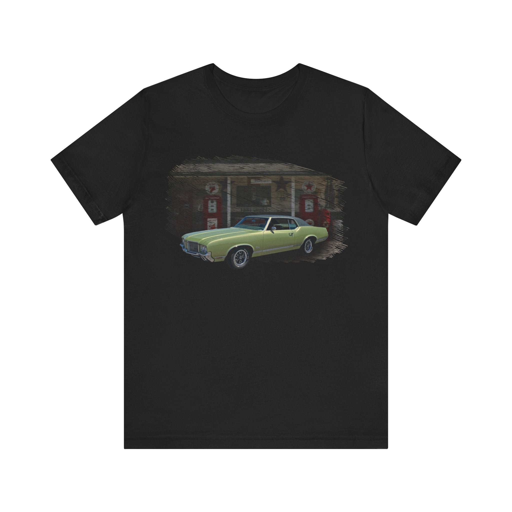 NEW 1971 Cutlass in our filling station series Short Sleeve T-Shirt